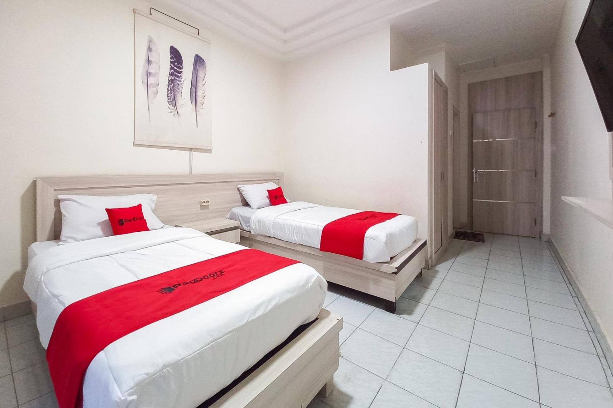 Reddoorz Syariah At Linda Hotel Pekanbaru