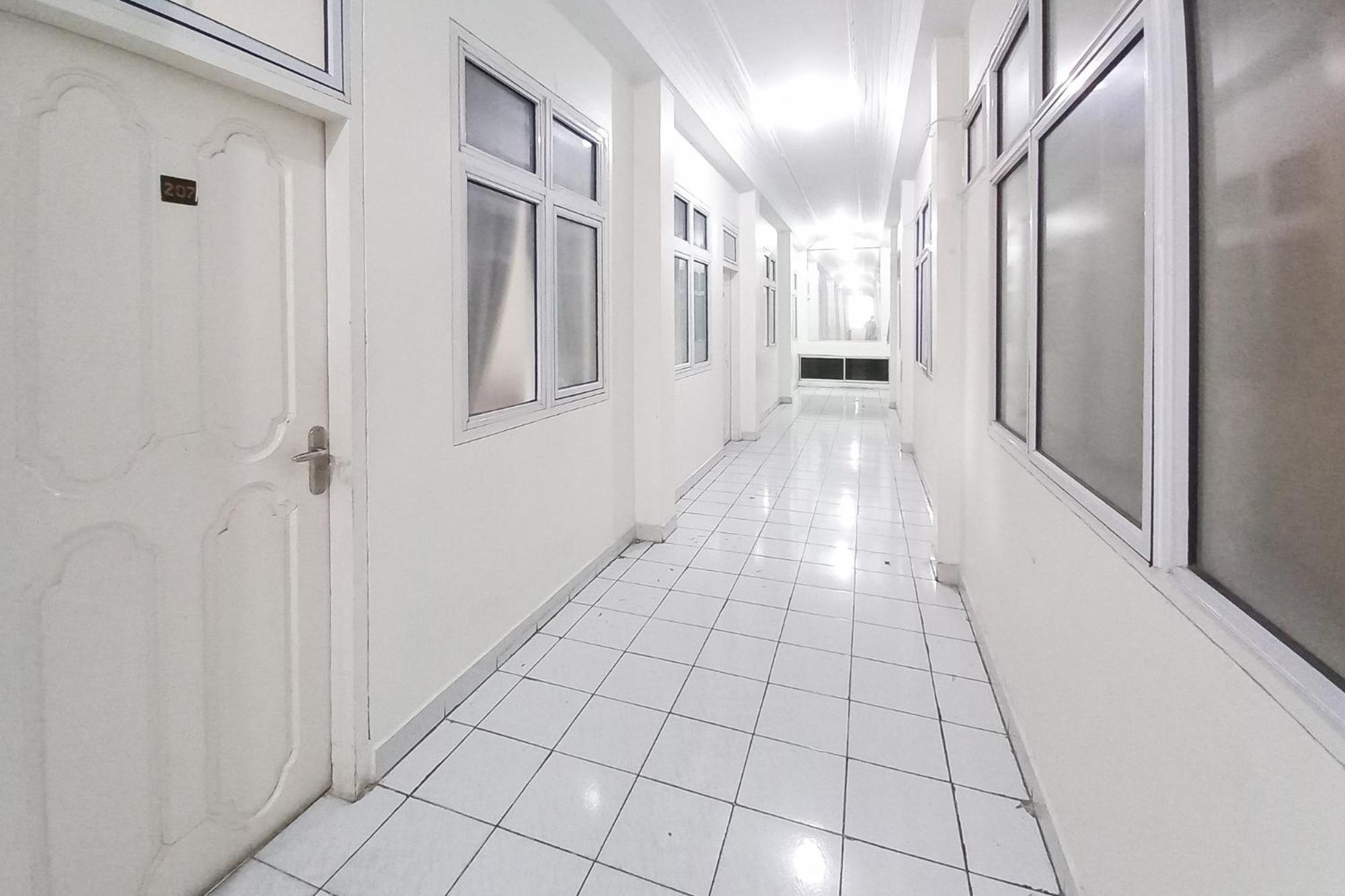 Hotel Reddoorz Syariah At Linda Pekanbaru